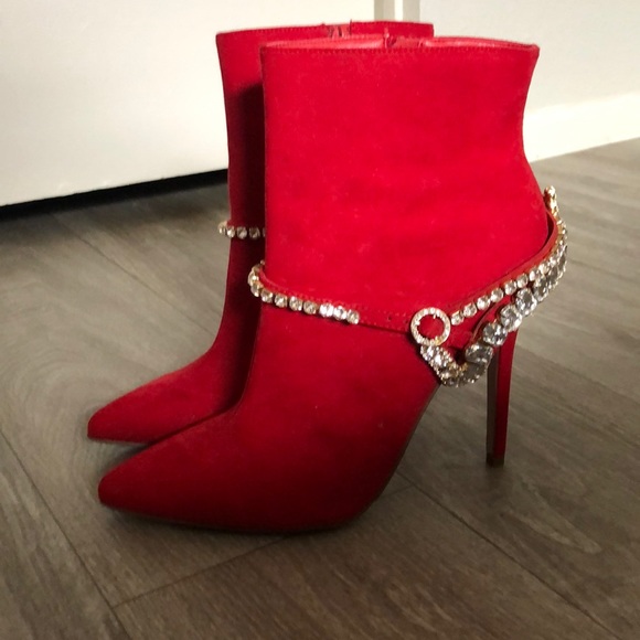 Bright red booties! - Picture 1 of 3